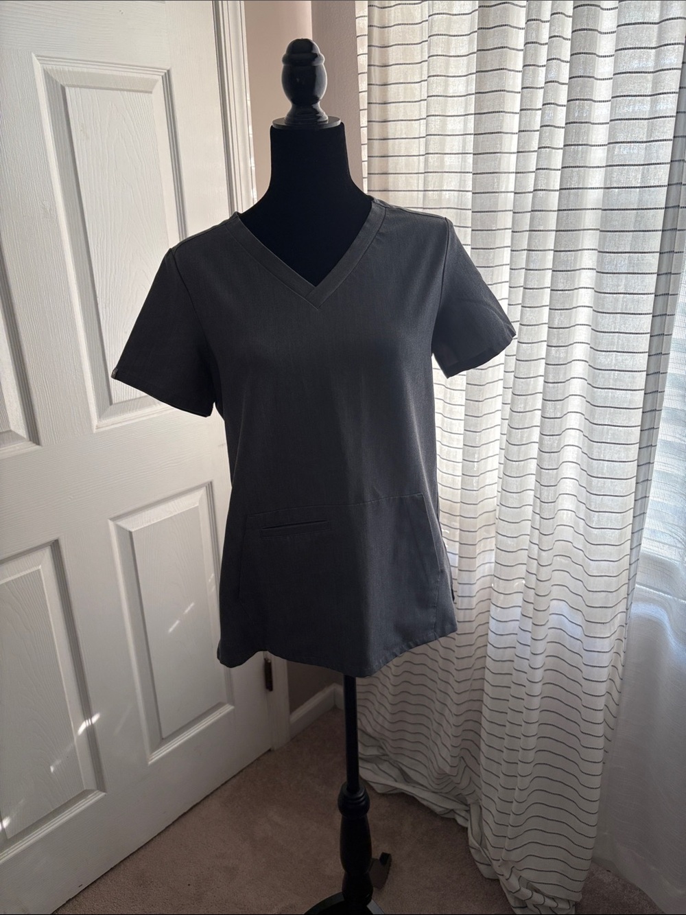 Figs Charcoal V-Neck Short Sleeve Scrub Top
